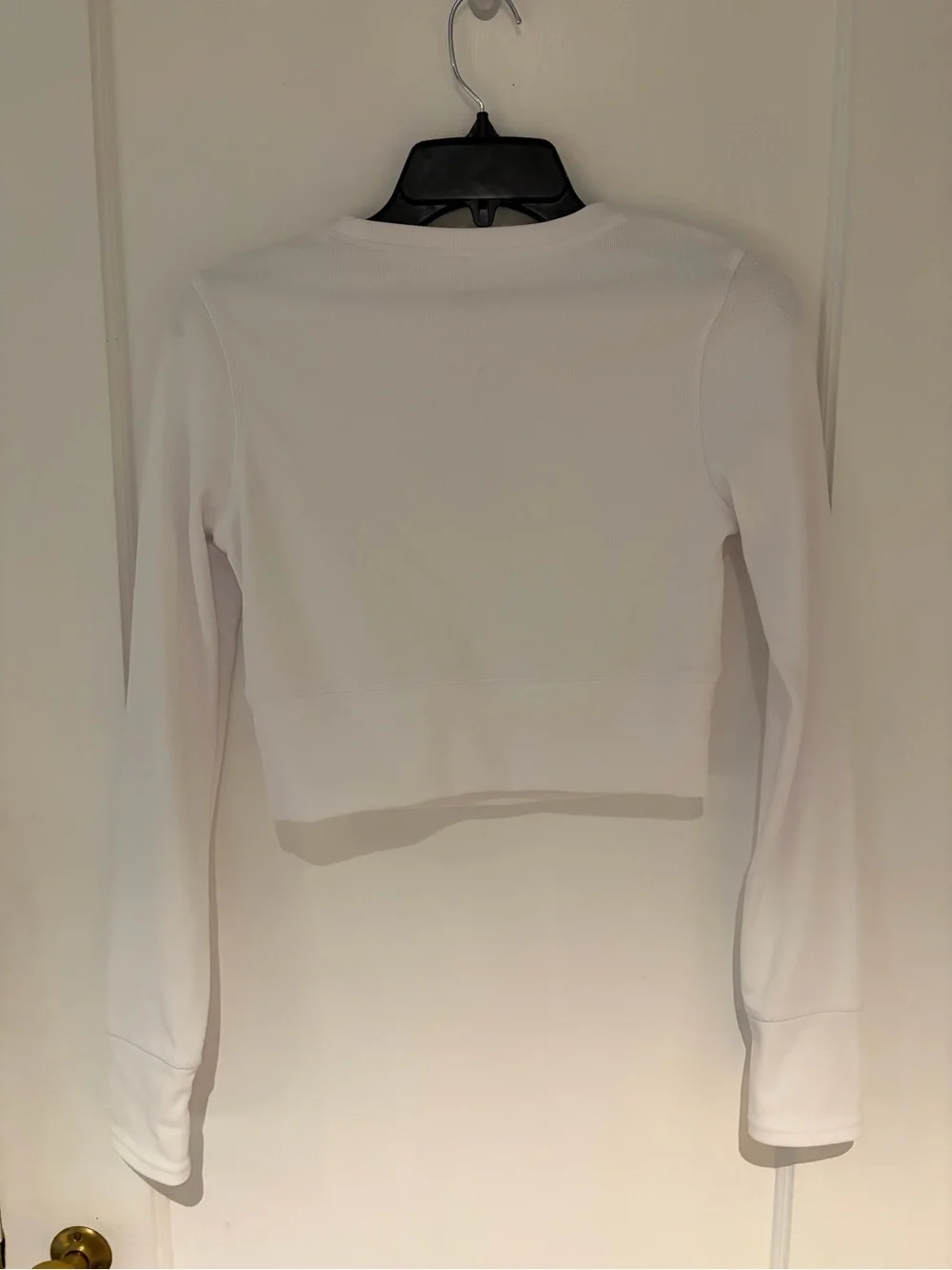 NWT Move Theology Women’s Small White Cropped Contour LS Athletic Top - Picture 3 of 5